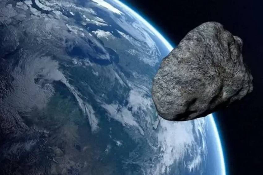 Asteroid Raksasa Kembar akan Melintasi Bumi Hari Ini