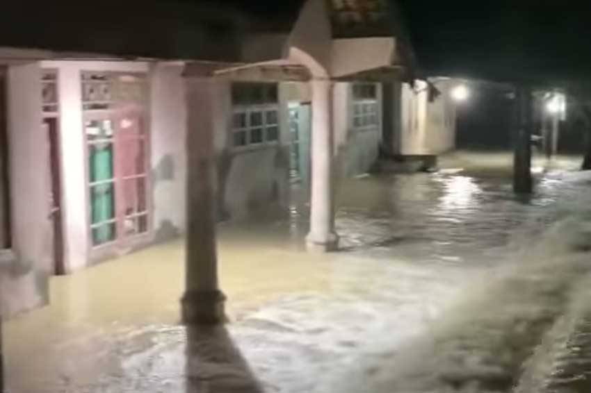 Diguyur Hujan Lebat, 262 Rumah di Lebak Terendam Banjir