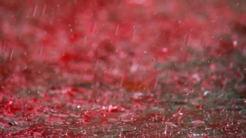 Hujan Darah Diprediksi Akan Terjadi di Inggris Minggu Depan