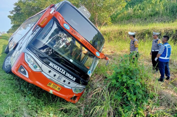 Polisi Periksa 15 Saksi Soal Kecelakaan Bus Rosalia Indah di Tol Batang, Ini Hasilnya