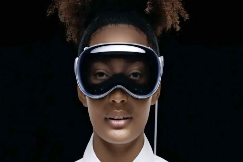 Serasa di Bioskop, Sensasi Nonton Netflix dengan Headset Apple Vision Pro