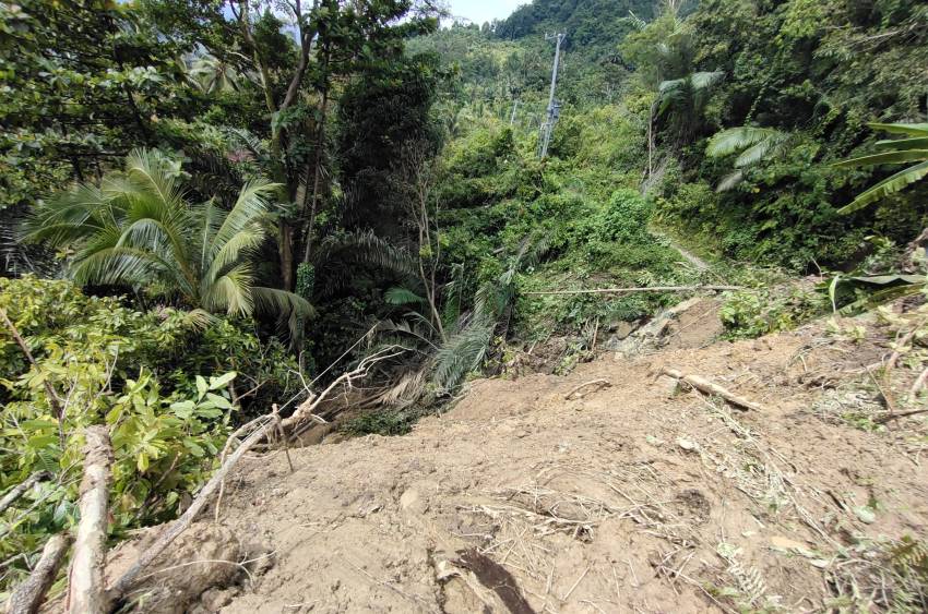 Longsor Tutup Jalan di Kolaka Utara, Ribuan Warga Ngapa Terisolasi