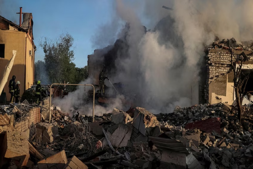 Luncurkan Serangan Darat Kejutan, Rusia Rebut 5 Desa di Ukraina