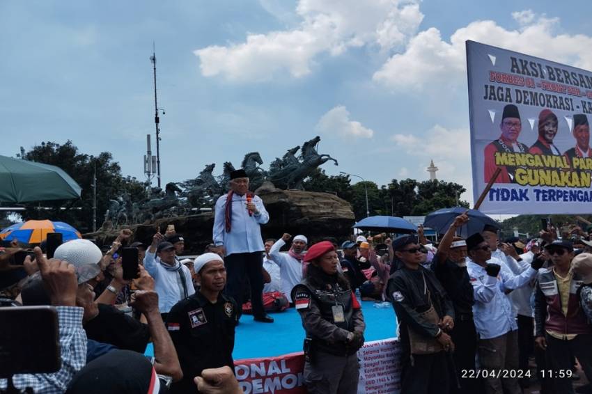 Orasi di Depan MK, Din Syamsuddin Sebut Jokowi Lakukan Intervensi Pemilu 2024