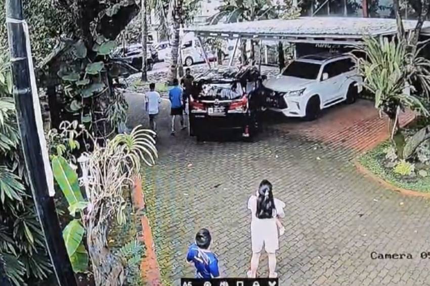 Polisi Ungkap Brigadir RAT Terbang Ke Jakarta Ingin Bertemu Kerabat