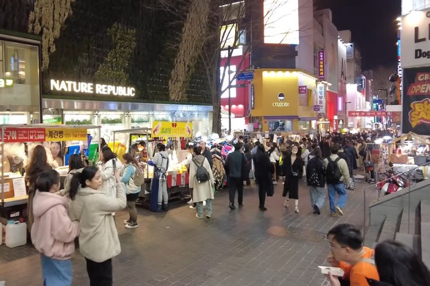 5 Aturan dan Tips Liburan ke Korea Selatan, Jangan Banyak Ngobrol