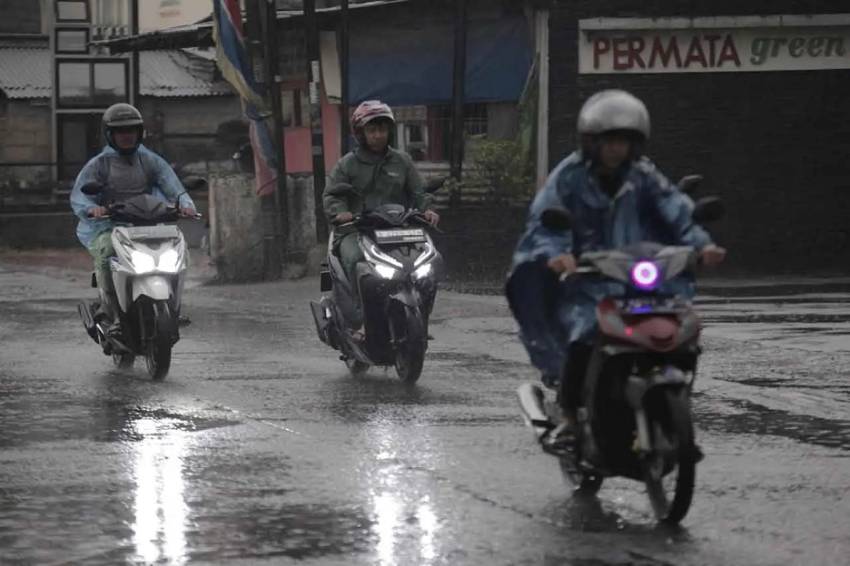 BMKG Prakirakan Hujan Lebat Masih Berpotensi Terjadi di Sebagian Wilayah hingga 9 Juni