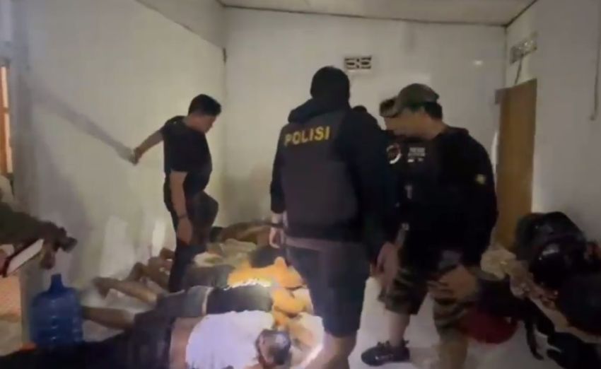 Diwarnai Aksi Kejar-kejaran, Polisi Berhasil Ringkus 6 Perampok Sadis di Singkawang Kalbar