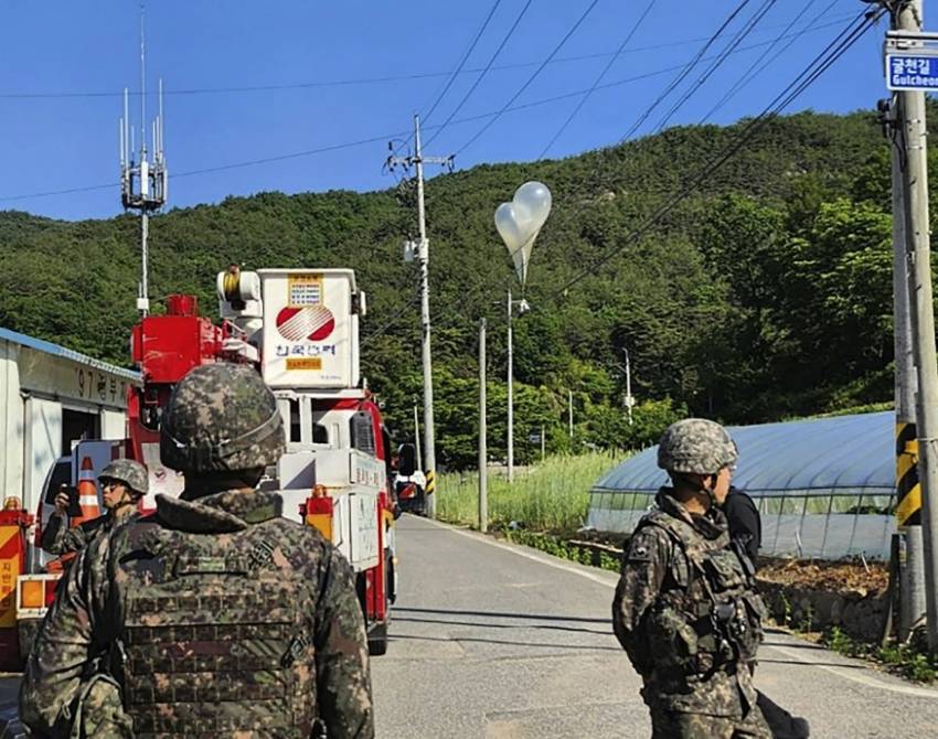 Korea Utara Kembali Teror Korea Selatan dengan Balon Tinja
