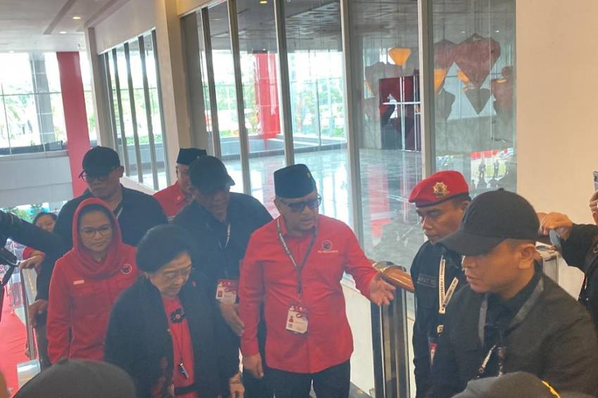 Megawati Tiba di Lokasi Rakernas V PDIP