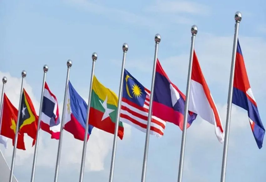 Sanksi Barat Menakutkan, 10 Negara ASEAN Bakal Tinggalkan Dolar AS