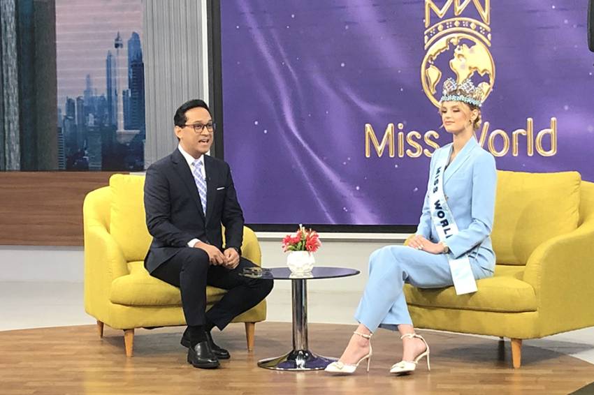 Sempat Cicipi Kuliner Indonesia, Miss World 2023 Krystyna Pyszkova Ngaku Suka Nasi Goreng dan Sate Ayam