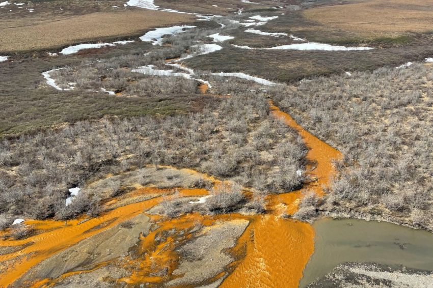 Sungai di Alaska Berubah Warna dan Mengandung Racun Berbahaya