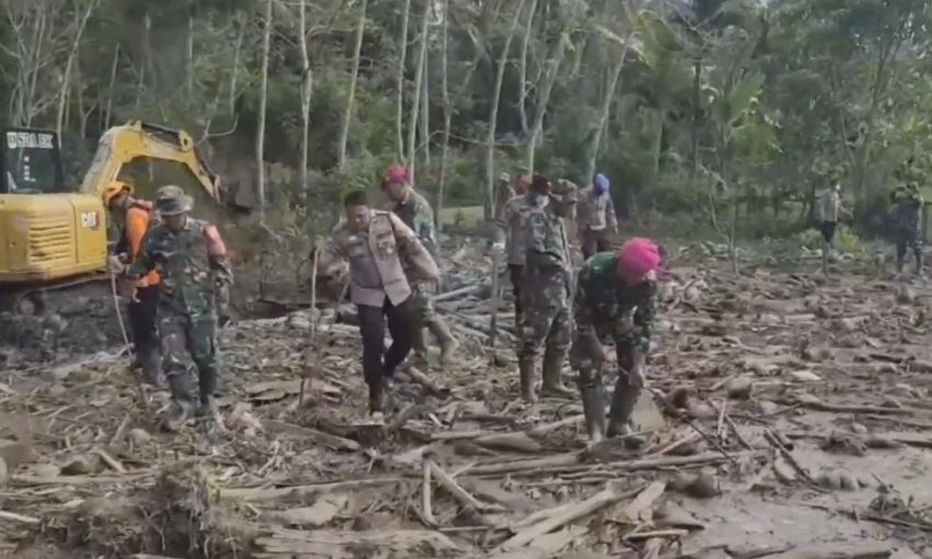 Tanggap Darurat Banjir Bandang Tanah Datar Berakhir, Pencarian 10 Korban Hilang Dihentikan