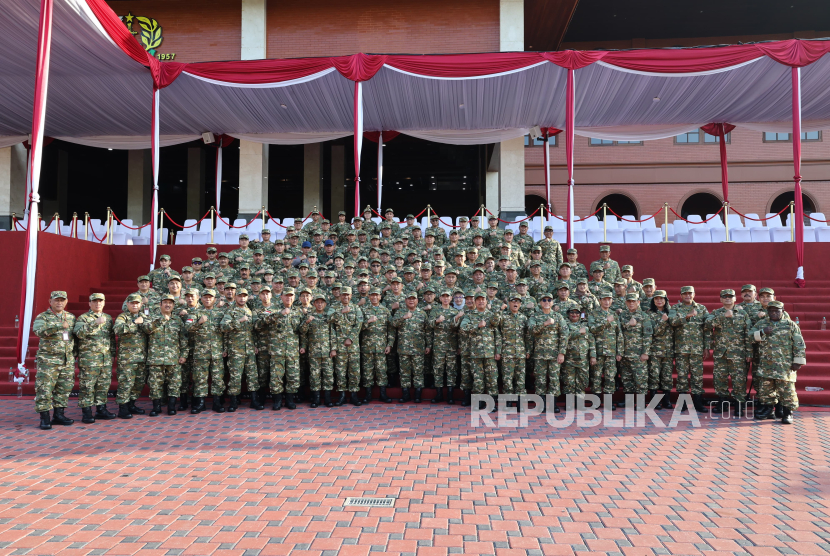 Evaluasi Kinerja Kabinet Prabowo dan Potensi Dana Tambahan Ratusan Triliun di Luar APBN