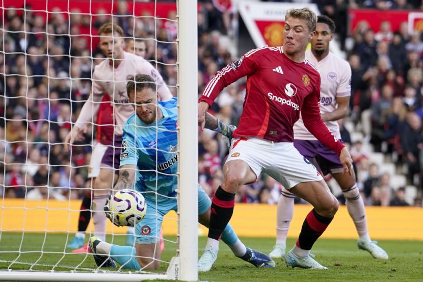 MU Akhirnya Rasakan Kemenangan, Taklukkan Brentford 2-1 di Old Trafford.