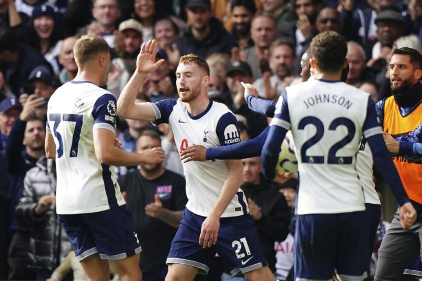 Sudah Jatuh Tertimpa Tangga, Dibantai Tottenham 4-1, Bintang West Ham Kudus Dikartu Merah