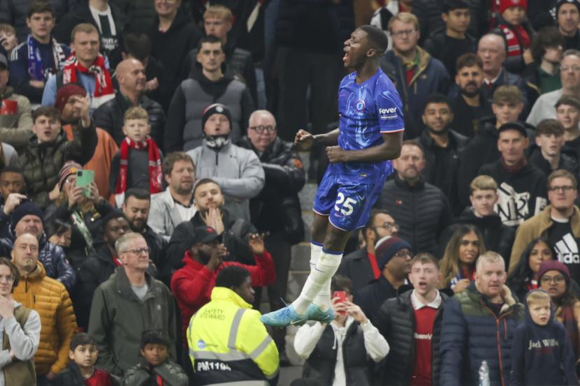 Caicedo Batalkan Kemenangan Man United Atas Chelsea, Bruno Fernandes Kesal