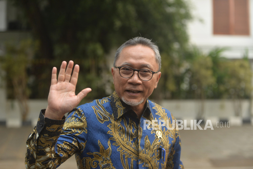 Zulhas: PP Penghapusan Piutang Bukti Presiden Berpihak pada UMKM