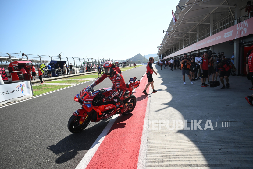 Bagnaia Ingin Lebih Tenang dalam Pertarungan Sengit dengan Jorge Martin di GP Malaysia