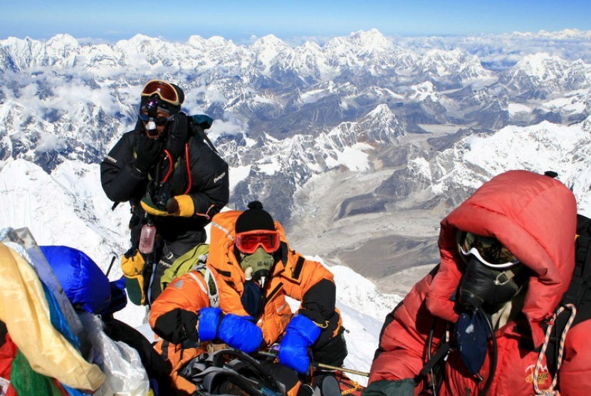 Dua Risiko Kesehatan yang Harus Diwaspadai Pendaki Ketika Naik Gunung