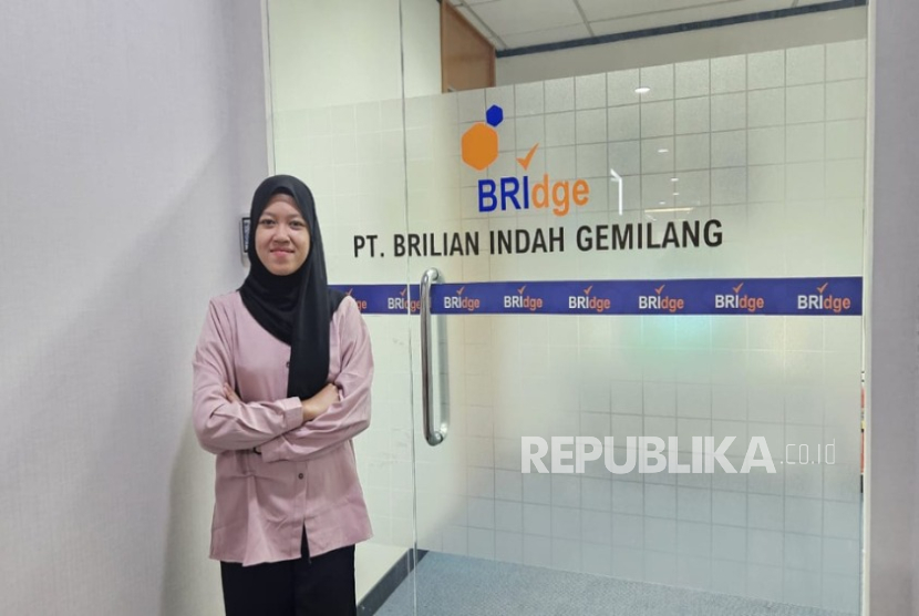 Cintami Dewi Mulyati, Mahasiswa Cyber University, Memulai Program Magang di PT BRIdge
