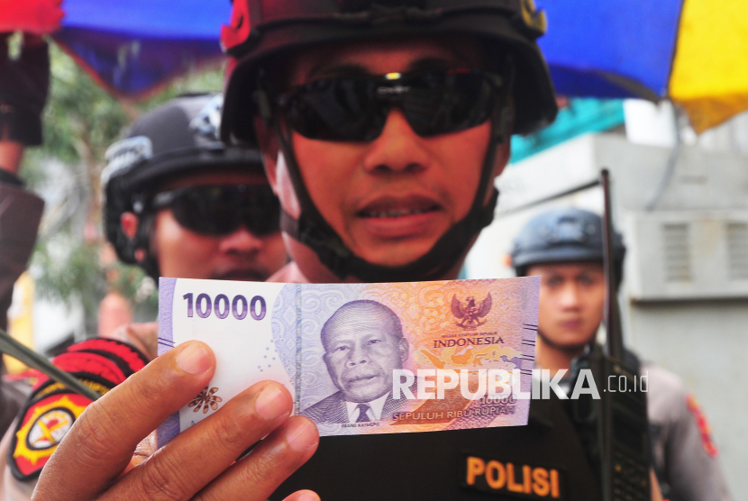 Oknum Karyawan Terlibat Sindikat Uang Palsu, Garuda Indonesia Sebut Karyawan Nonaktif